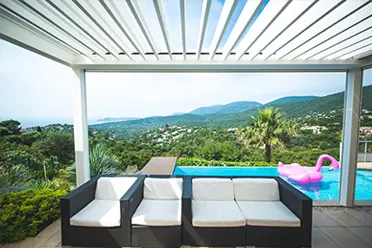 Install your luxury and comfort pergola in your home today. Install your luxury and comfort pergola in your home today.